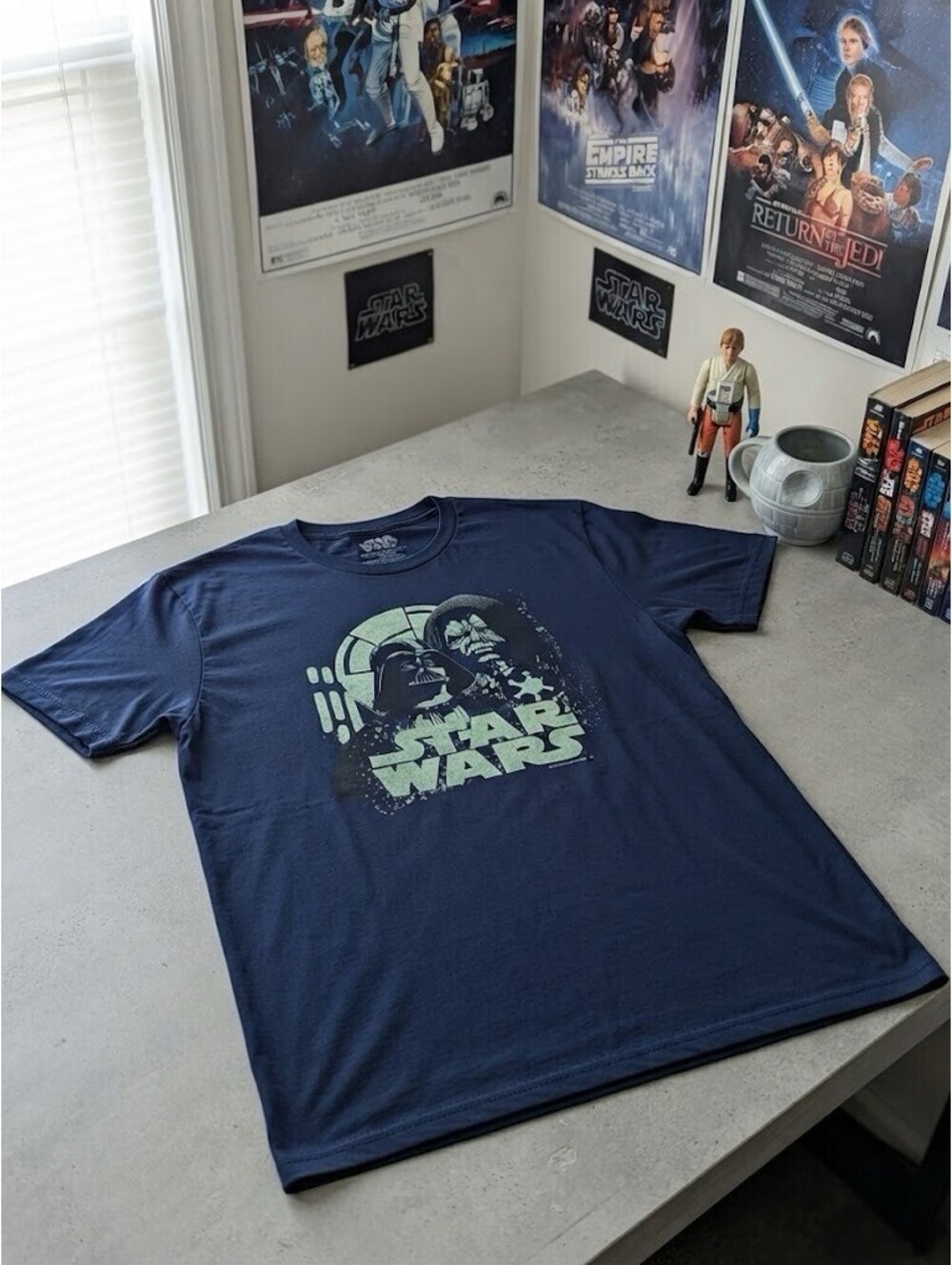 2017 Star Wars T-shirt Darth Vader & Emperor Dark Blue Size Large Tee A2 036